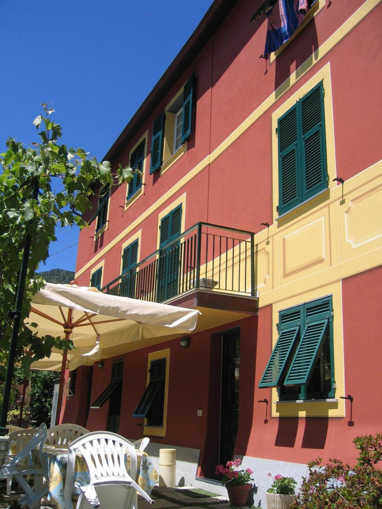 Affittacamere Cerisola 2003 Zoagli Buitenkant foto